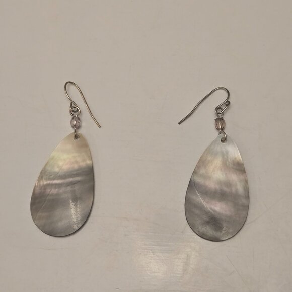 Women's Handmade Mother-of-Pearl Iridescent Teardrop Earrings - SML - NWOT - Picture 9 of 10